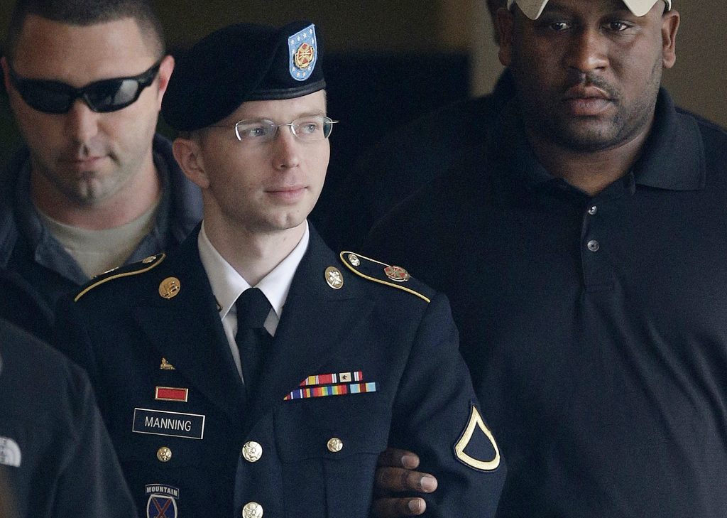 Runtutan Kasus Chelsea Manning Yang Membocorkan Dokumen Rahasia ke WikiLeaks